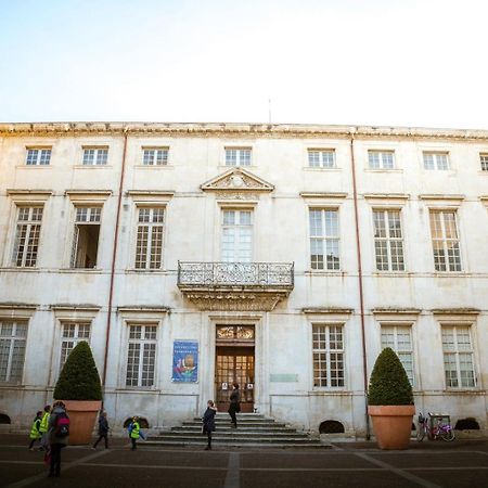 Studio Centre Historique, Gare A Proximite نيم المظهر الخارجي الصورة